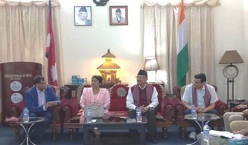 मन्त्री रिजालद्वारा नेपाली महावाणिज्य दूतावास निरीक्षण